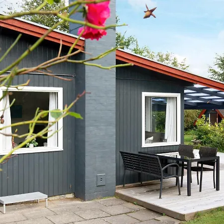Serene Holiday In With Terrace Kalundborg